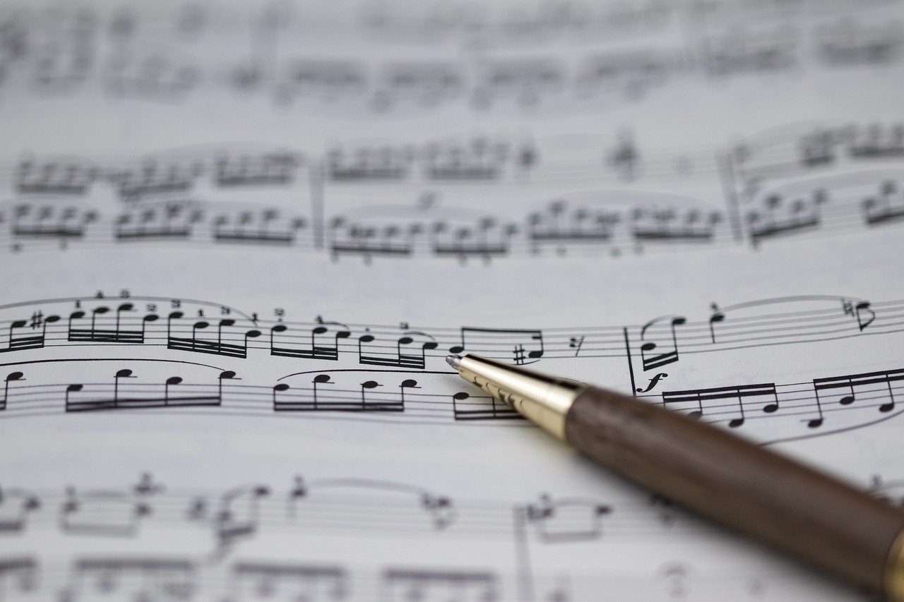 猛料集中營(yíng)最新公眾號(hào)，聚焦熱點(diǎn)，傳遞真實(shí)聲音，一網(wǎng)打盡熱門(mén)資訊